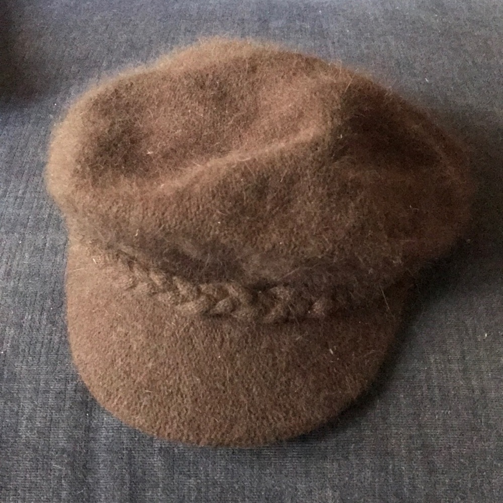 Nine West Brown fuzzy hat